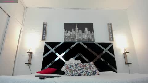 Mariano online show from November 2025 03:51:01 AM