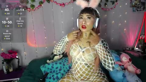 Nathaly online show from October 2025 04:23:02 AM