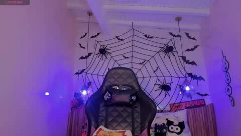 Snapshot of iamnayuta chatting on October 2025 07:53:02 PM Nayuta online show from October 2025 07:53:02 PM