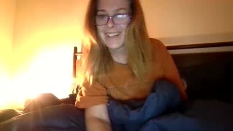 Snapshot of iampoppyy chatting on October 2025 11:33:02 AM iampoppyy online show from October 2025 11:33:02 AM