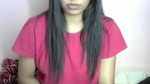 iamHotTaara online show from January 2025 06:06:01 PM