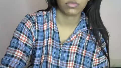 iamHotTaara online show from February 2025 04:36:02 AM