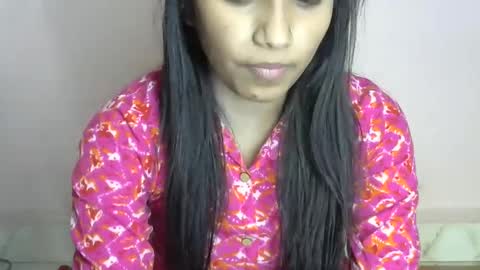 iamHotTaara online show from February 2025 02:32:02 PM