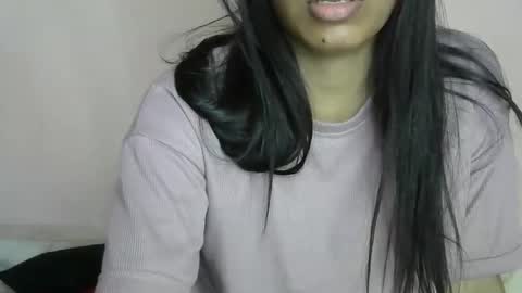 iamHotTaara online show from February 2025 09:35:01 AM