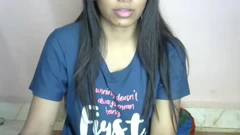 iamHotTaara online show from March 2025 08:03:02 PM