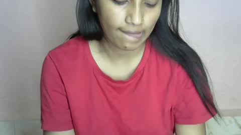 iamHotTaara online show from March 2025 12:17:01 PM