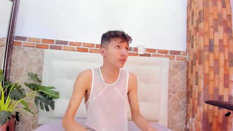 Thiago online show from January 2025 03:26:01 AM