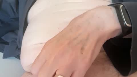 Snapshot of ian53a chatting on September 2025 09:47:02 AM ian53a - mature UK man for same online show from September 2025 09:47:02 AM