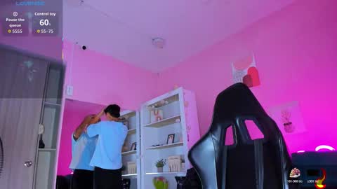 IAN CASTILLO online show from October 2025 11:22:01 AM