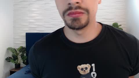 Ian Davis online show from January 2025 07:56:02 PM