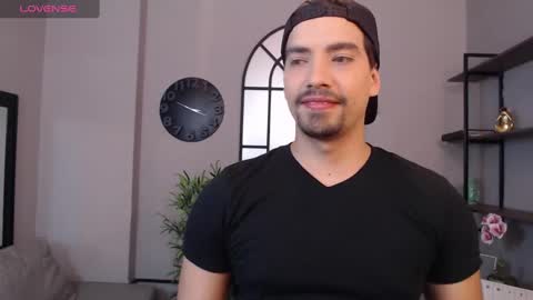 Ian Davis online show from February 2025 08:20:02 PM