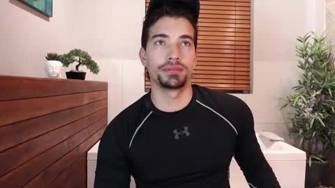 Ian Davis online show from February 2025 02:31:01 AM