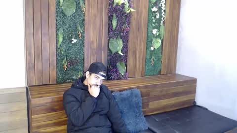 Ian Davis online show from October 2025 11:54:02 AM