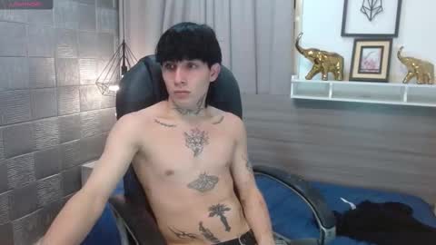 Snapshot of iancute_ chatting on November 2025 06:53:01 PM ian online show from November 2025 06:53:01 PM