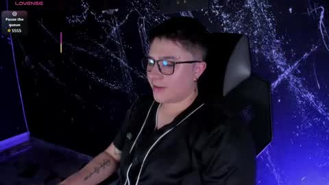 ian online show from September 2025 10:14:01 PM