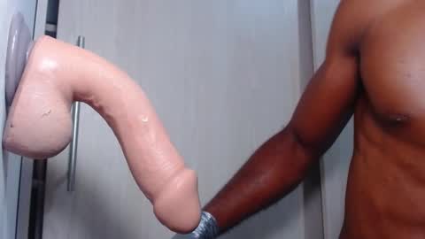 Snapshot of ianrashatxxx chatting on October 2025 11:07:01 PM Ian Rashad online show from October 2025 11:07:01 PM