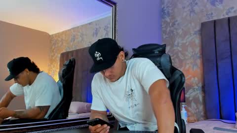 Ian White online show from September 2025 09:16:02 PM