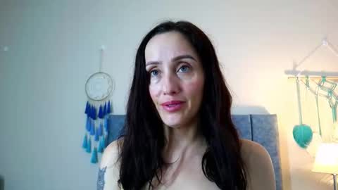 Snapshot of iberianmoonmk chatting on October 2025 05:22:02 PM Iberian Moon online show from October 2025 05:22:02 PM