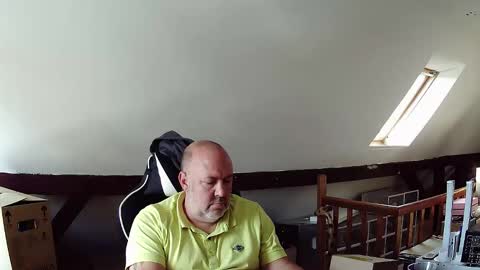 iceoli123 online show from October 2025 02:23:02 PM