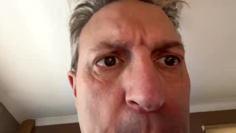 icums4u online show from October 2025 08:13:01 AM