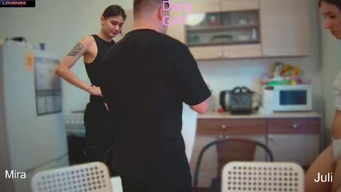 Julia and Mira online show from December 2024 09:40:02 AM