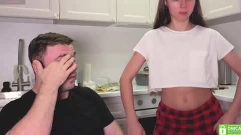 Julia and Mira online show from September 2025 09:15:01 PM