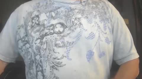 Snapshot of il_undercover chatting on October 2025 10:37:02 AM il_undercover online show from October 2025 10:37:02 AM