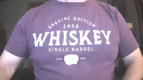 Snapshot of il_undercover chatting on October 2025 10:06:01 AM il_undercover online show from October 2025 10:06:01 AM