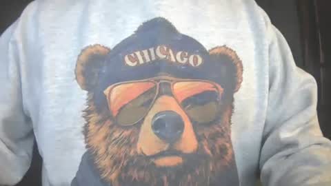 Snapshot of il_undercover chatting on November 2025 11:43:01 AM il_undercover online show from November 2025 11:43:01 AM