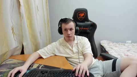 iliaskris online show from November 2025 10:20:02 PM