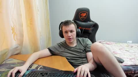 iliaskris online show from November 2025 10:36:01 AM