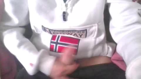 Snapshot of ilovebigass04 chatting on November 2025 07:58:01 AM yunstud online show from November 2025 07:58:01 AM