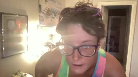 ilustlucy online show from September 2025 11:17:02 PM