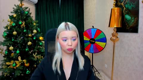 Snapshot of im__youre_sunshine chatting on December 2024 02:22:02 AM Roxy online show from December 2024 02:22:02 AM