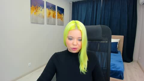 Snapshot of im__youre_sunshine chatting on January 2025 10:39:01 PM Roxy online show from January 2025 10:39:01 PM
