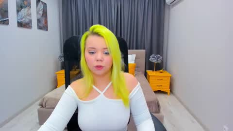 Snapshot of im__youre_sunshine chatting on February 2025 05:39:02 PM Roxy online show from February 2025 05:39:02 PM