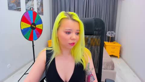 Snapshot of im__youre_sunshine chatting on February 2025 09:05:02 PM Roxy online show from February 2025 09:05:02 PM