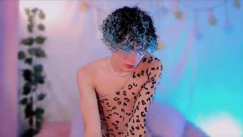 Snapshot of im_alejo chatting on October 2025 01:58:02 AM Alejo independent model online show from October 2025 01:58:02 AM