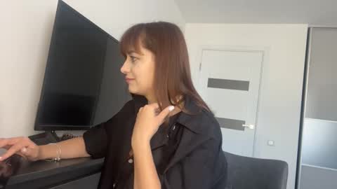 Alisa online show from September 2025 07:43:01 AM