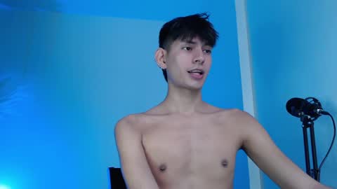 Snapshot of im_davo23 chatting on January 2025 02:08:02 PM Davo online show from January 2025 02:08:02 PM