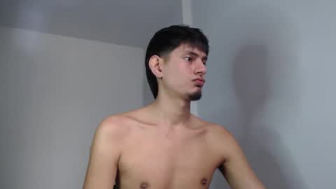 Snapshot of im_davo23 chatting on November 2025 01:55:02 PM Davo online show from November 2025 01:55:02 PM