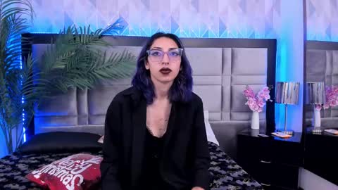  Im Gaia online show from December 2024 12:23:02 PM
