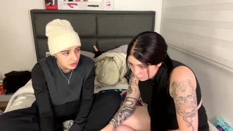 Snapshot of im_laia_ chatting on February 2025 05:13:02 AM Laia online show from February 2025 05:13:02 AM