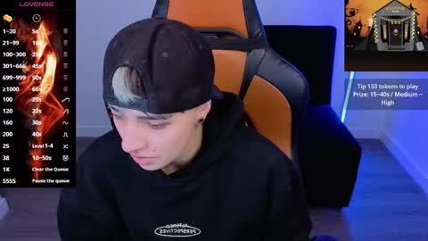 Laia online show from October 2025 10:20:02 PM