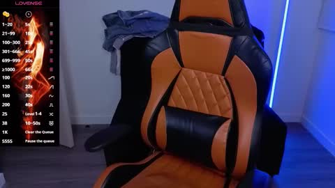 Laia online show from October 2025 04:36:01 AM