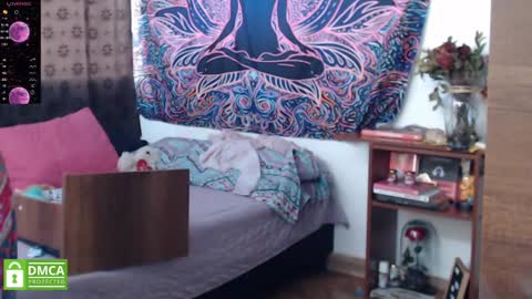 Cutie pie online show from December 2024 03:20:02 PM