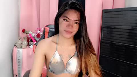 im_yourfairyannaxx online show from September 2025 12:04:01 AM