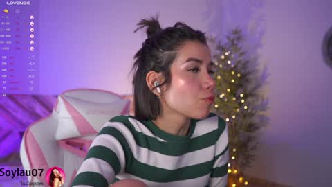 imjess_ online show from December 2024 11:52:02 PM
