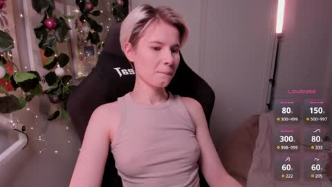 Snapshot of imnotmia chatting on January 2025 08:22:01 PM Mia online show from January 2025 08:22:01 PM