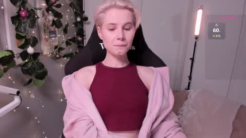 Snapshot of imnotmia chatting on January 2025 05:07:02 PM Mia online show from January 2025 05:07:02 PM